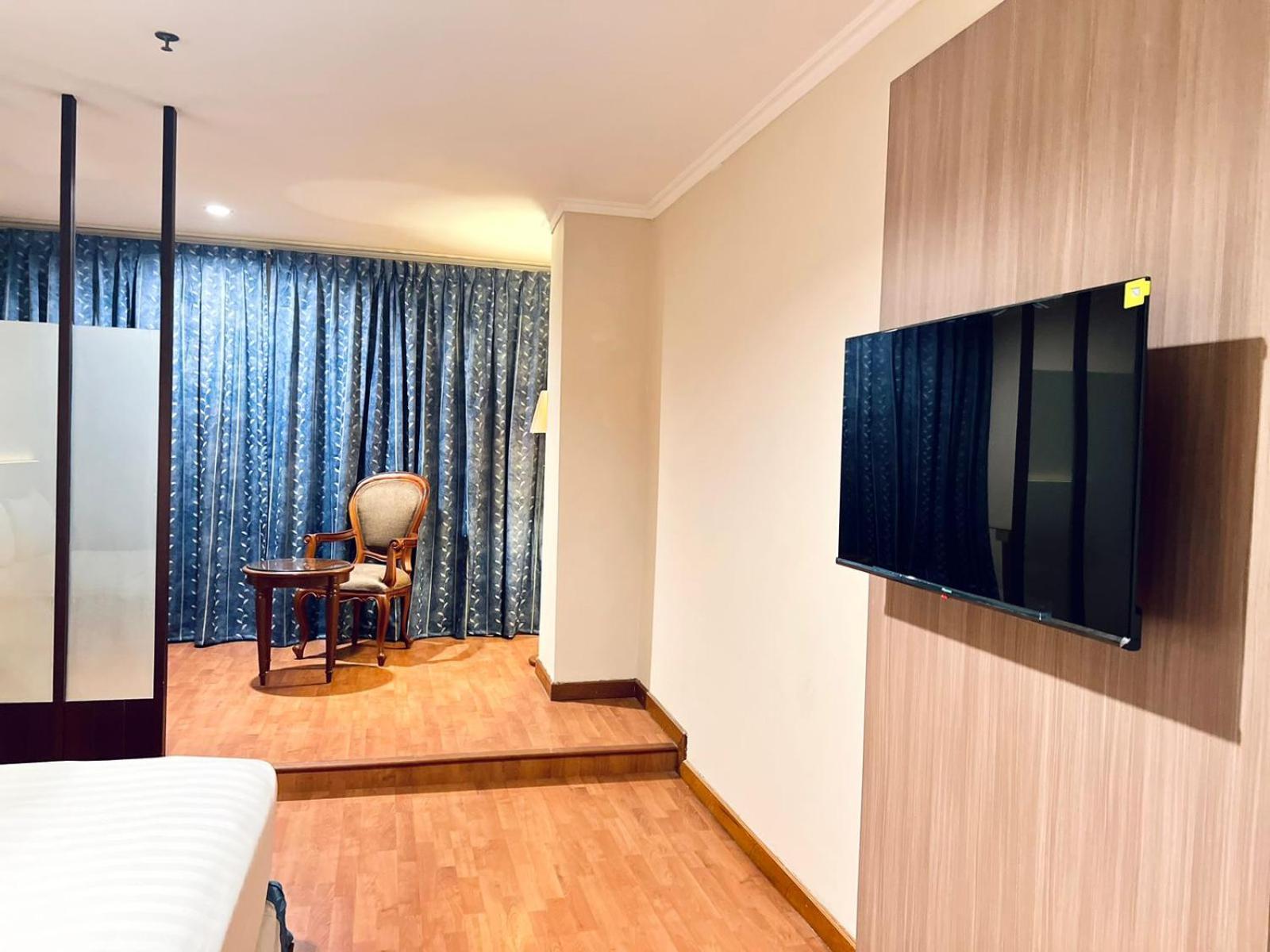 Royal Asia Hotel Palembang Exterior photo