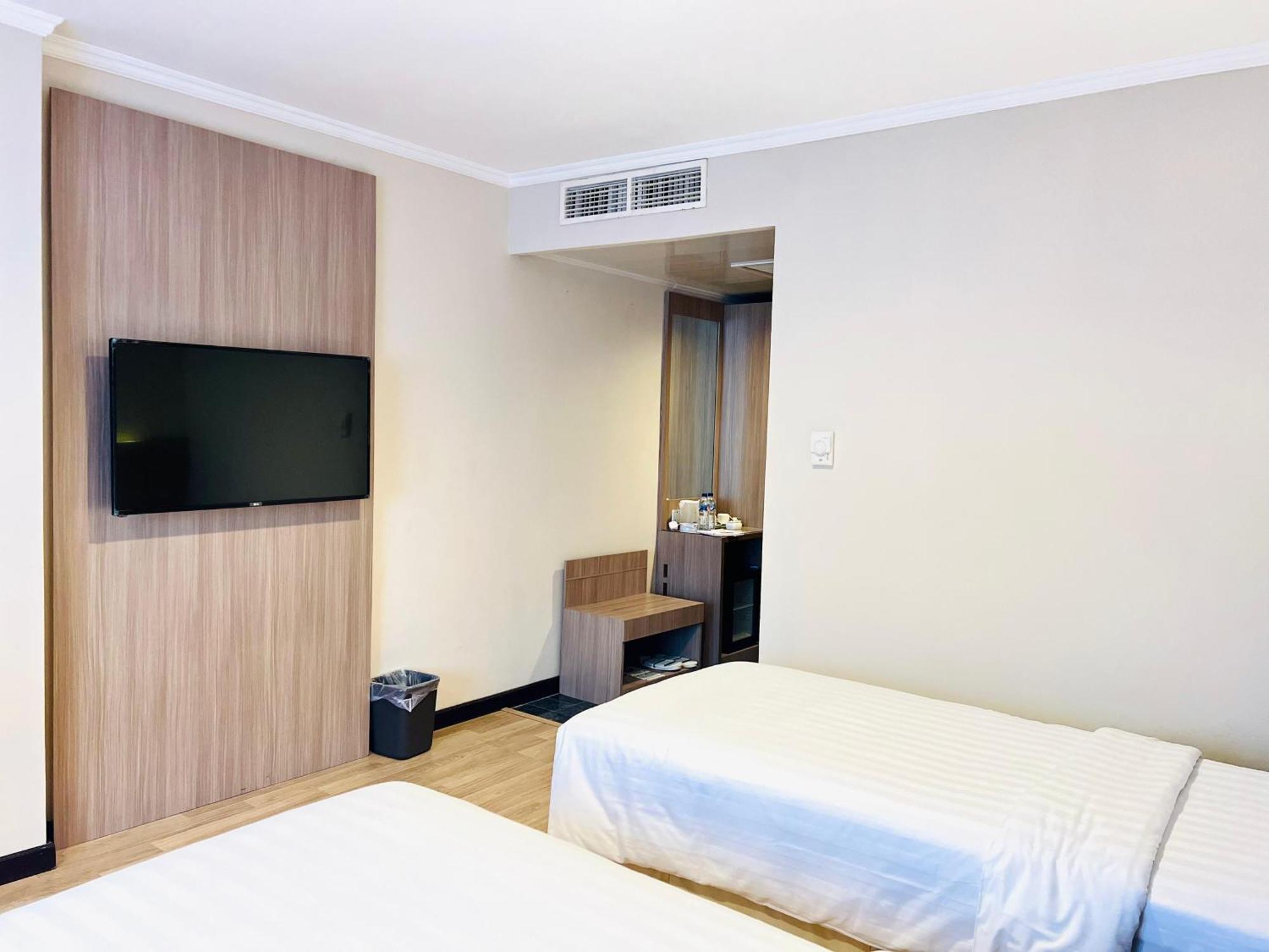 Royal Asia Hotel Palembang Exterior photo