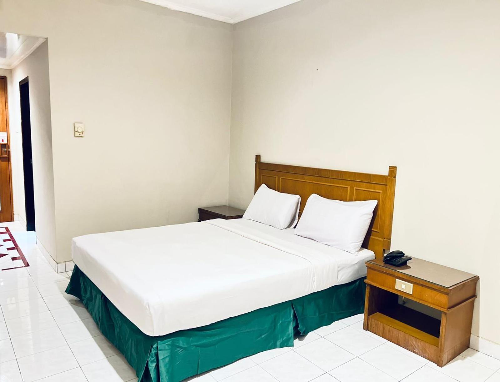 Royal Asia Hotel Palembang Exterior photo